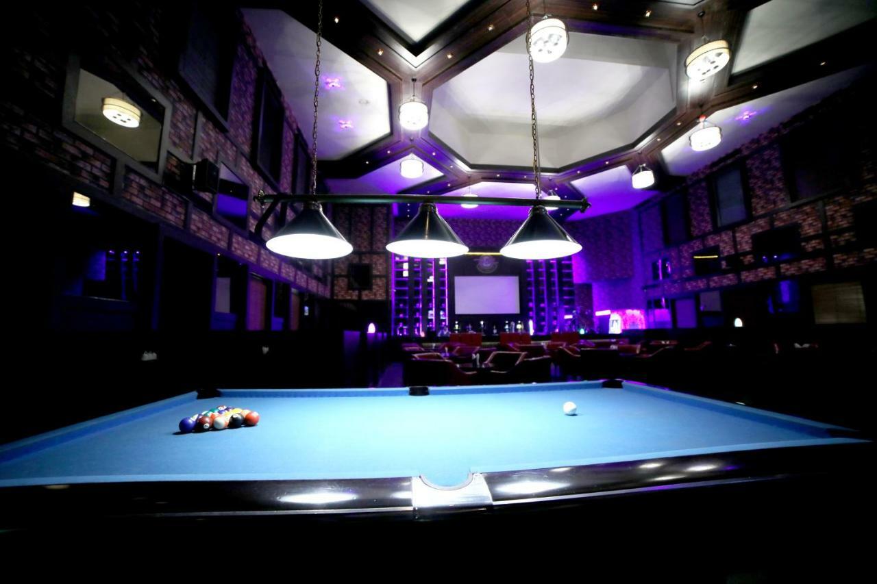 Rg Royal Hotel Bangalore Ngoại thất bức ảnh